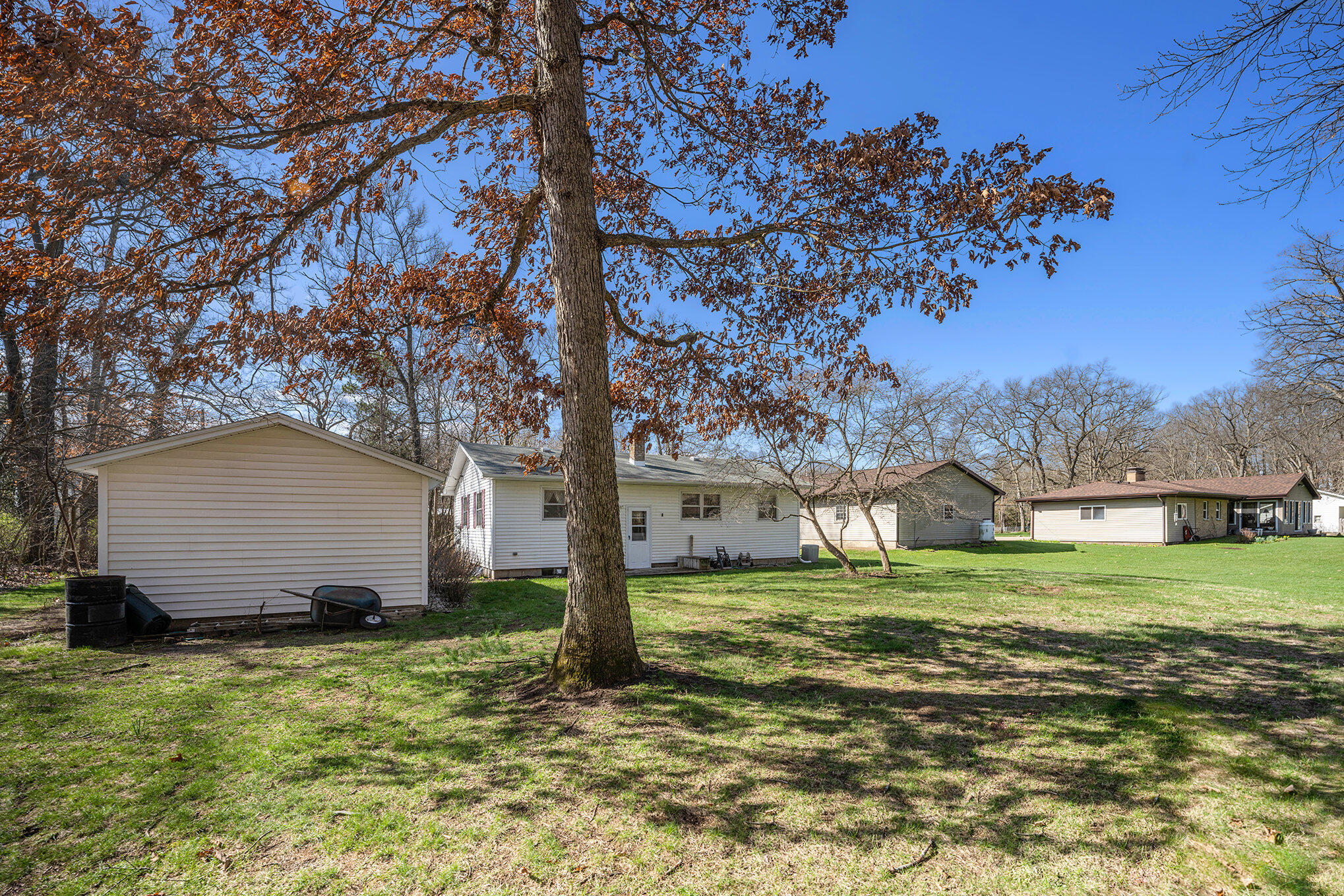 1258 Bridge Road Allegan, MI 49010 - Photo 17 of 19 016_dsc07424_865