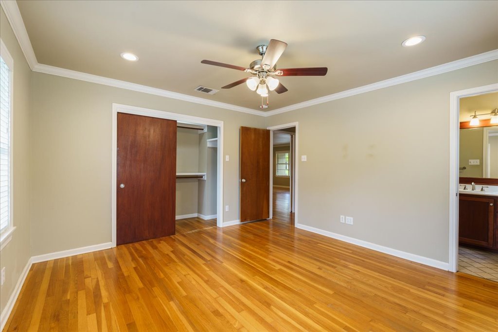 1205 Ruth Avenue Austin, TX 78757 - Photo 17 of 30