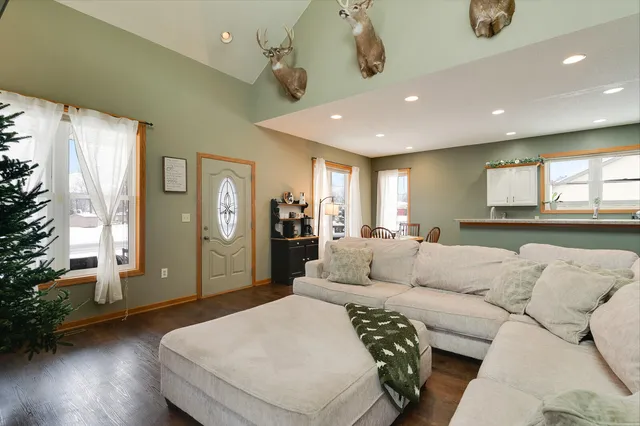 $355,900 | 100 Creekside Court, Coon Valley, WI 54623