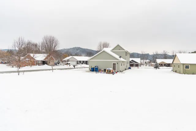 $355,900 | 100 Creekside Court, Coon Valley, WI 54623