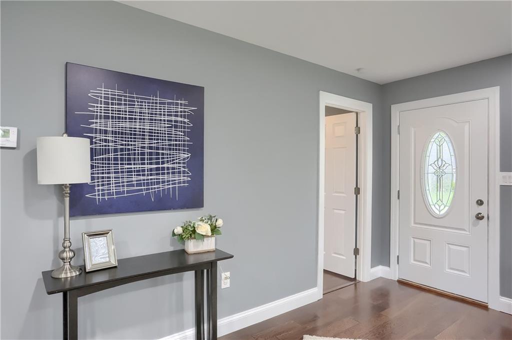 250 Lincoln Hall Road Elizabeth, PA 15037 - Photo 4 of 24 Gallery Image 4