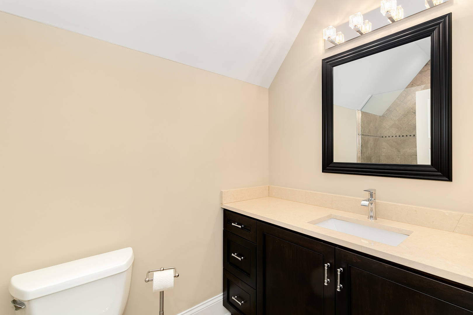 192 Gage Road Riverside, IL 60546 - Photo 33 of 41