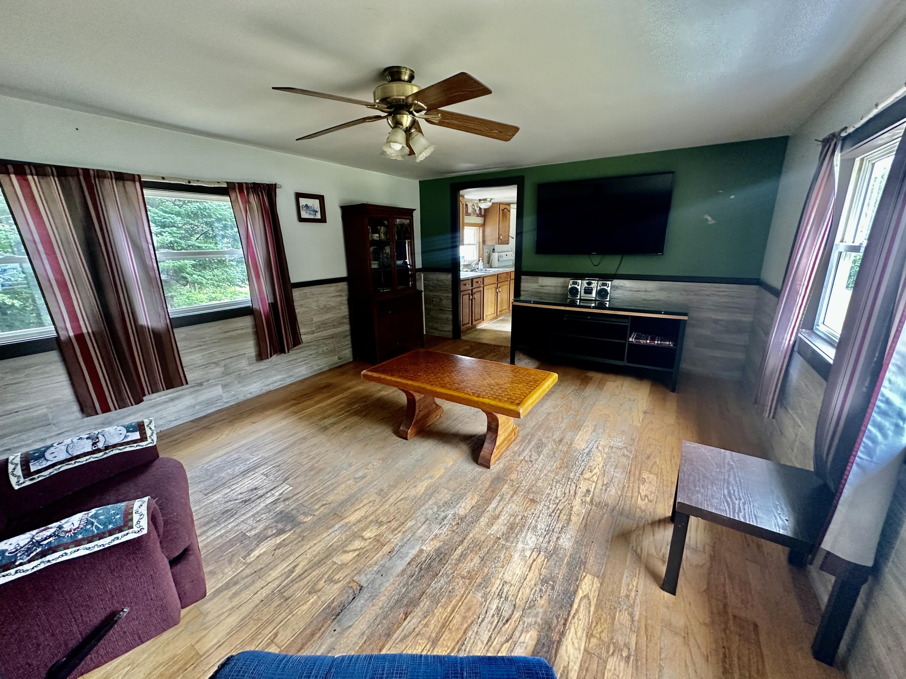 1263 Mercer Road Mercer, ME 04957 - Photo 11 of 32 012