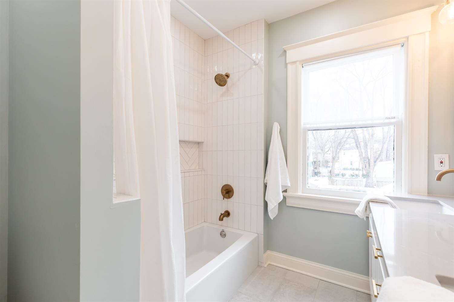 3602 Edwards Road Cincinnati, OH 45208 - Photo 21 of 34 Gallery Image 21