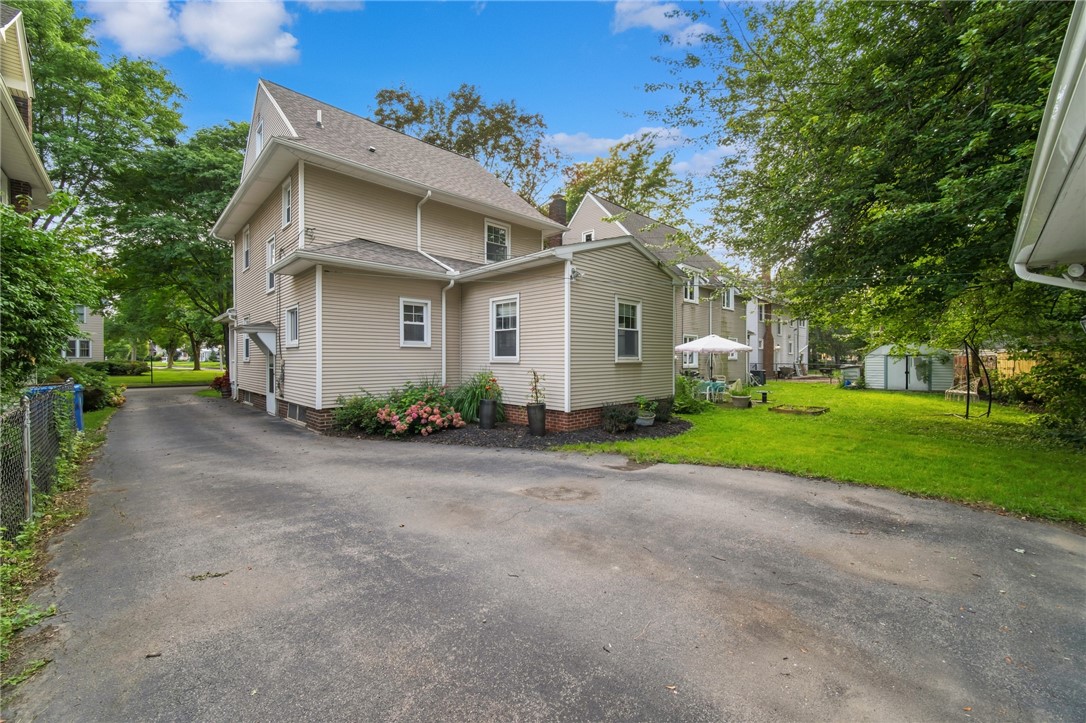 148 Merchants Road Rochester, NY 14609 - Photo 29 of 33 Rear