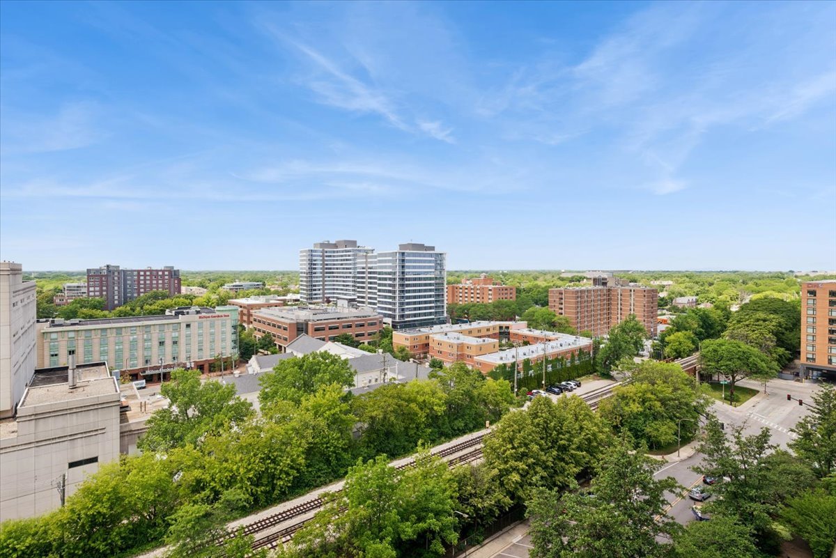 800 Elgin Road, Unit 1412 Evanston, IL 60201 - Photo 13 of 17