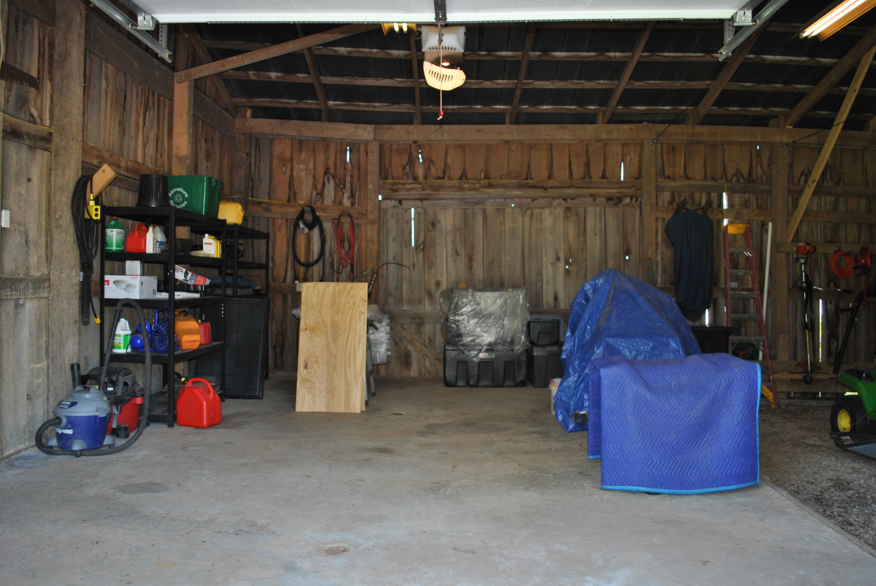 1330 Huffville Road Northeast Pilot, VA 24138 - Photo 11 of 100 Garage