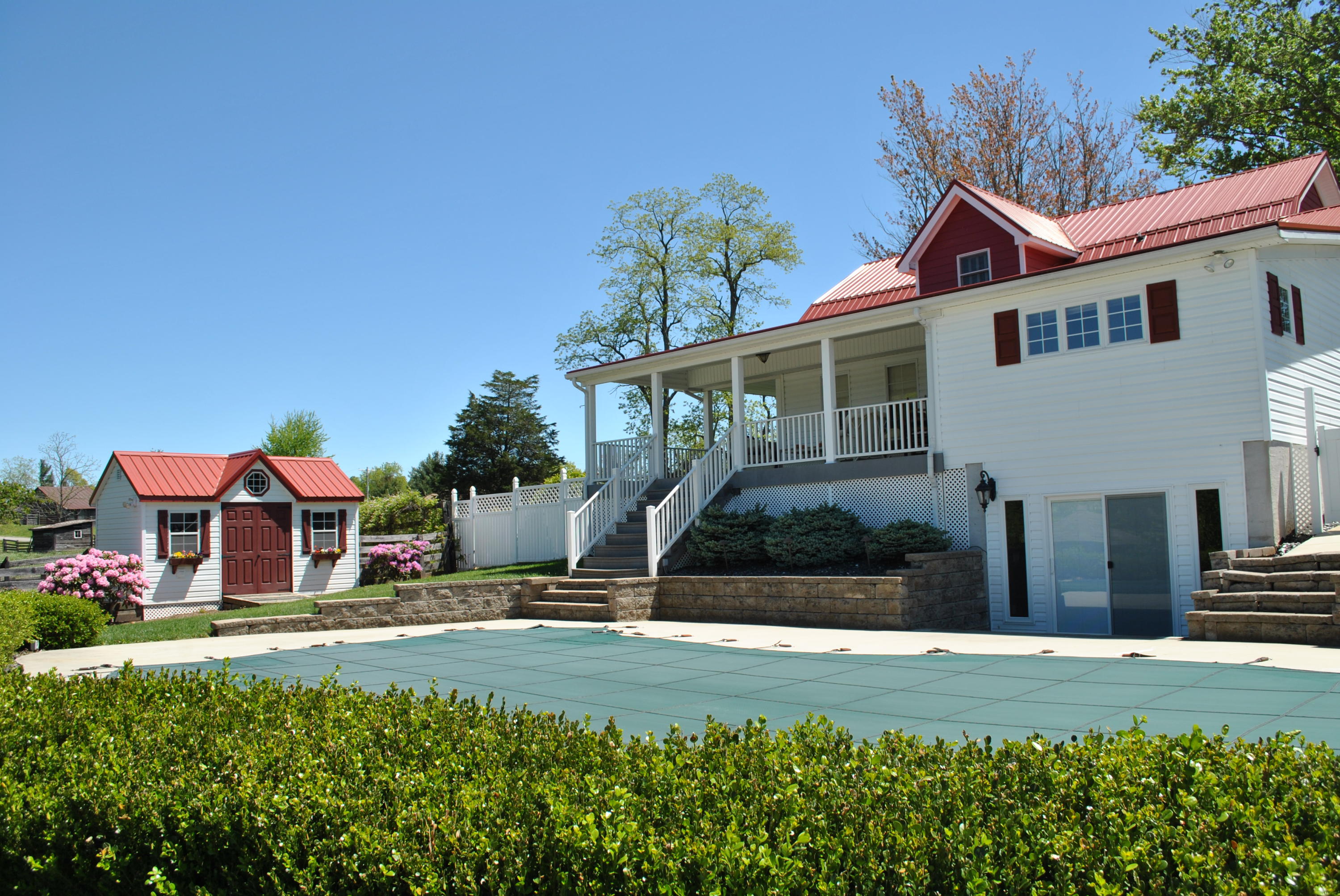 1330 Huffville Road Northeast Pilot, VA 24138 - Photo 20 of 100 front view of a house with a yard