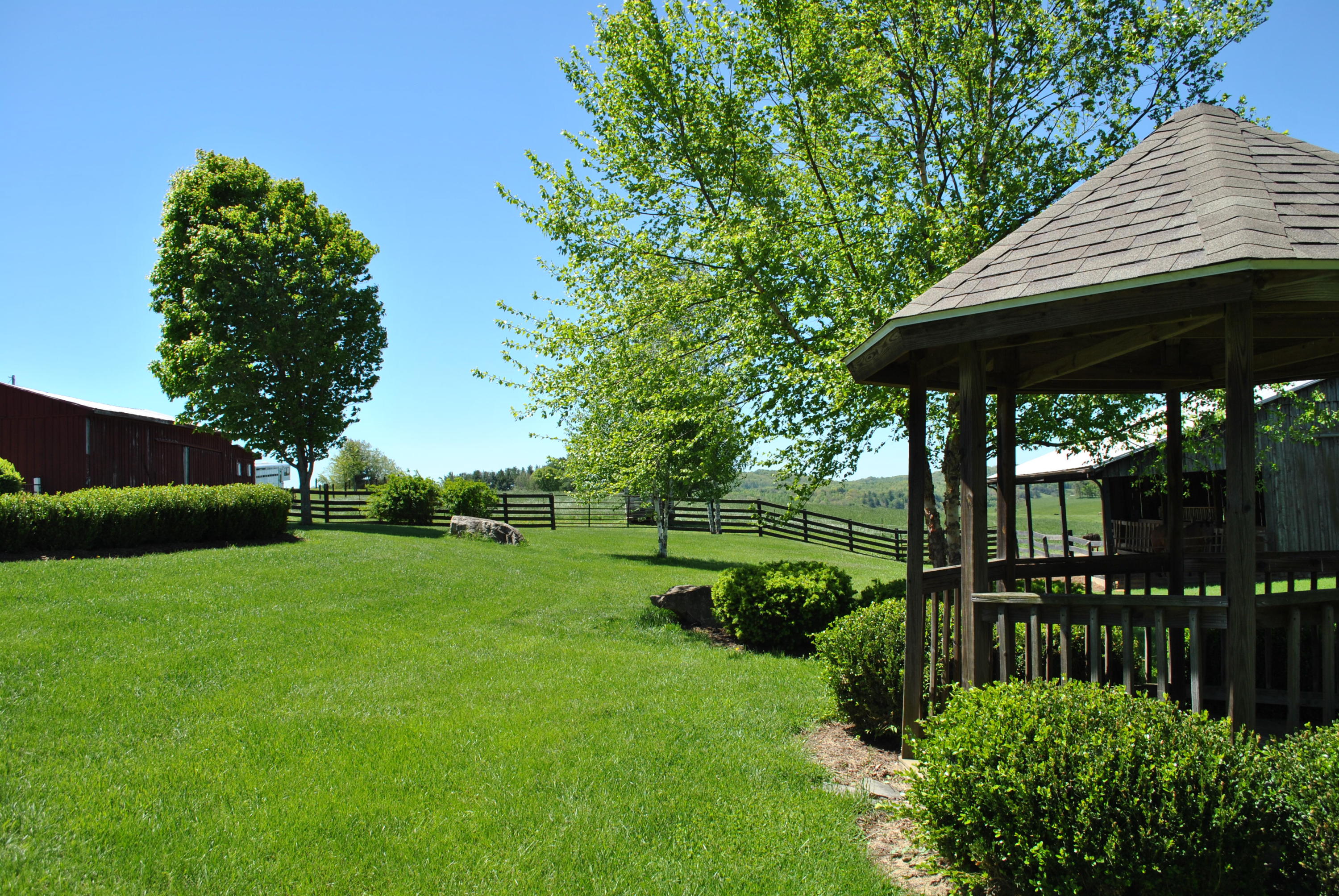 1330 Huffville Road Northeast Pilot, VA 24138 - Photo 24 of 100 Gazebo