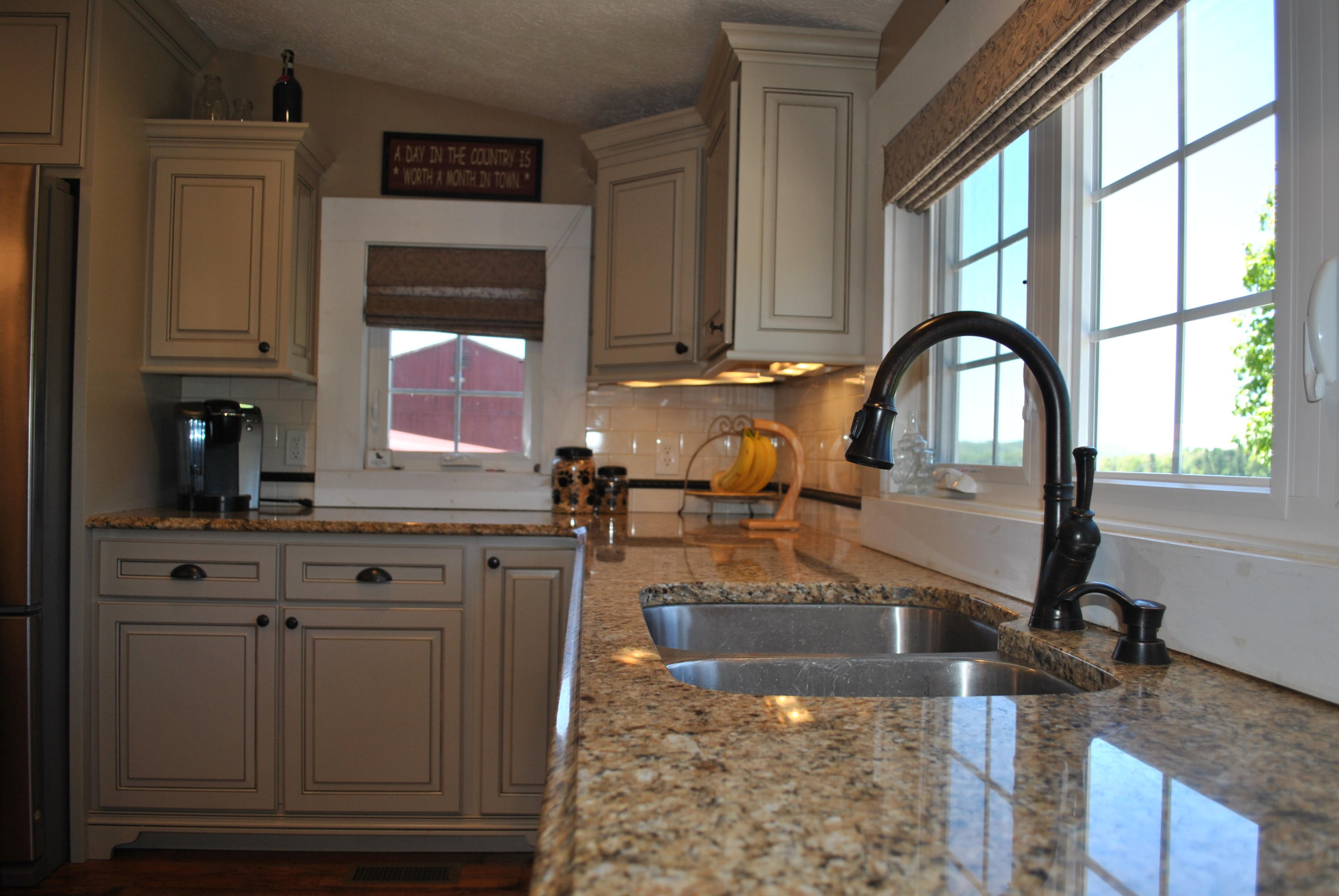 1330 Huffville Road Northeast Pilot, VA 24138 - Photo 39 of 100 Granite Counters