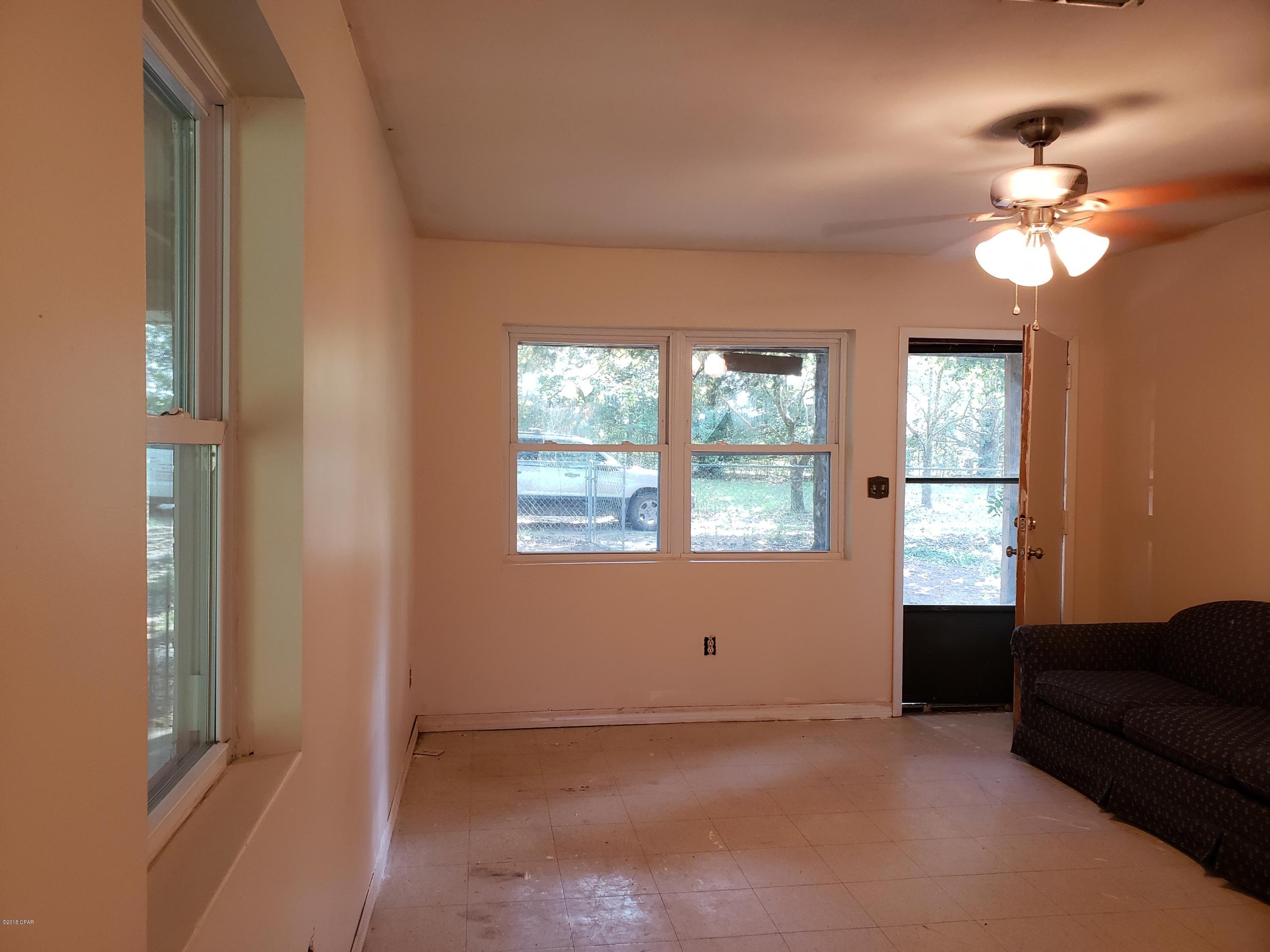 5897 Friendship Church Road Malone, FL 32445 - Photo 8 of 22