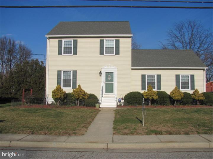 140 Eaton Road Pennsville, NJ 08070 - Photo 2 of 24 Exterior Front