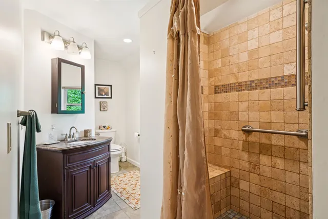 $875,000 | 233 Brothers Road, Hartland, VT 05048