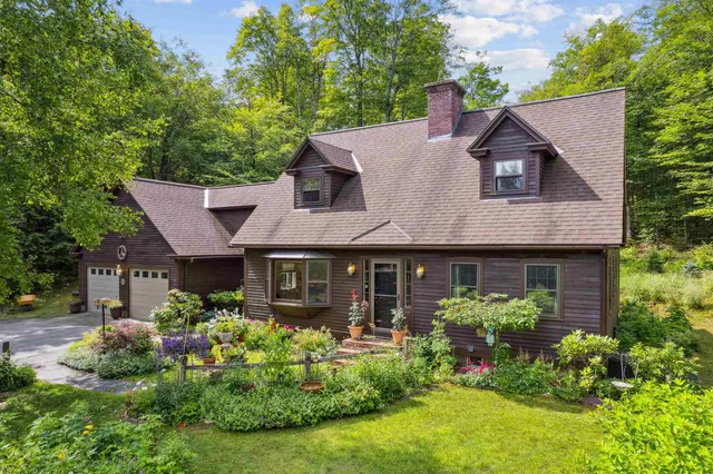 $875,000 | 233 Brothers Road, Hartland, VT 05048