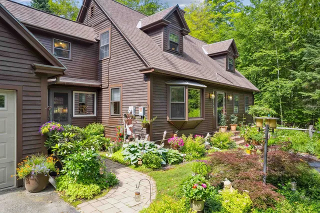 $875,000 | 233 Brothers Road, Hartland, VT 05048