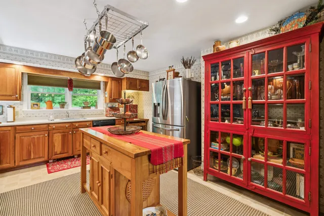 $875,000 | 233 Brothers Road, Hartland, VT 05048