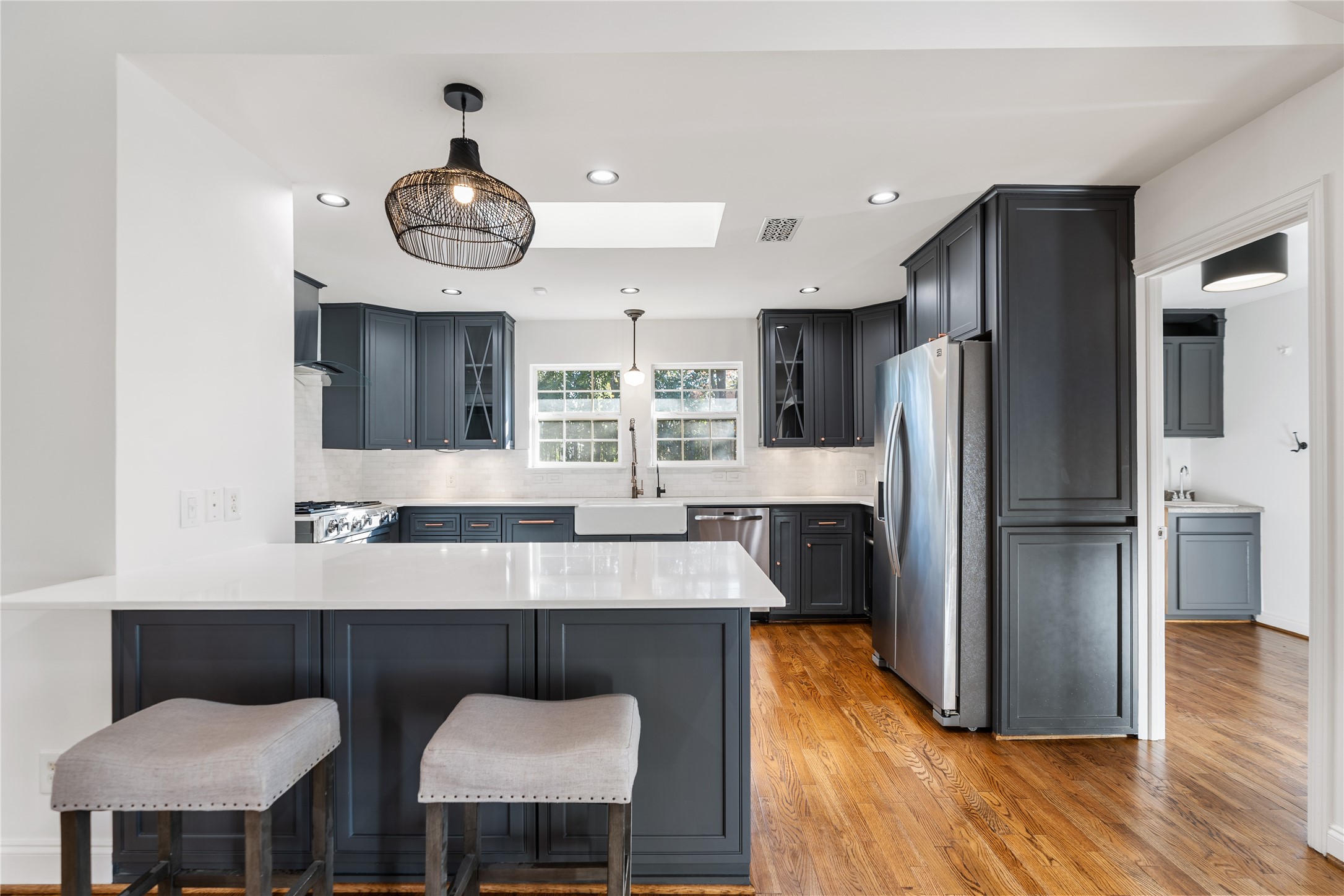 3625 Ascot Lane Houston, TX 77018 - Photo 11 of 38