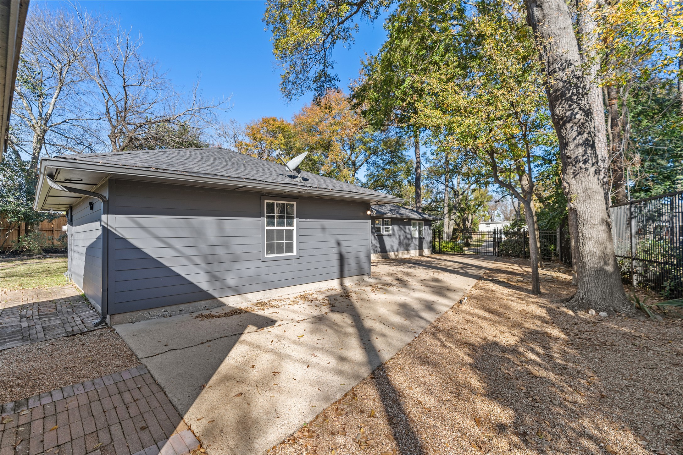 3625 Ascot Lane Houston, TX 77018 - Photo 34 of 38