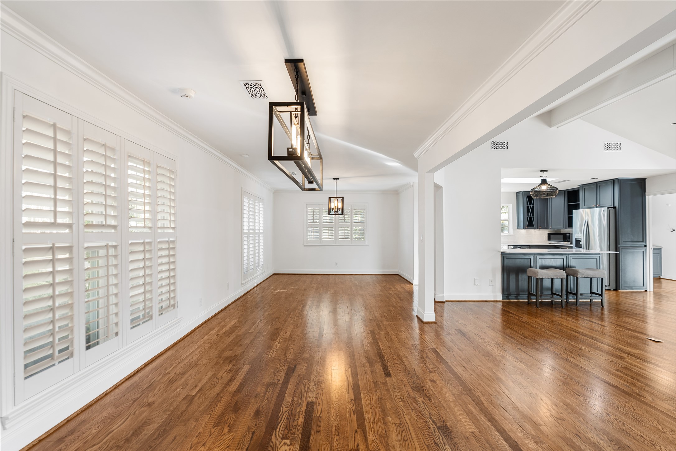 3625 Ascot Lane Houston, TX 77018 - Photo 4 of 38