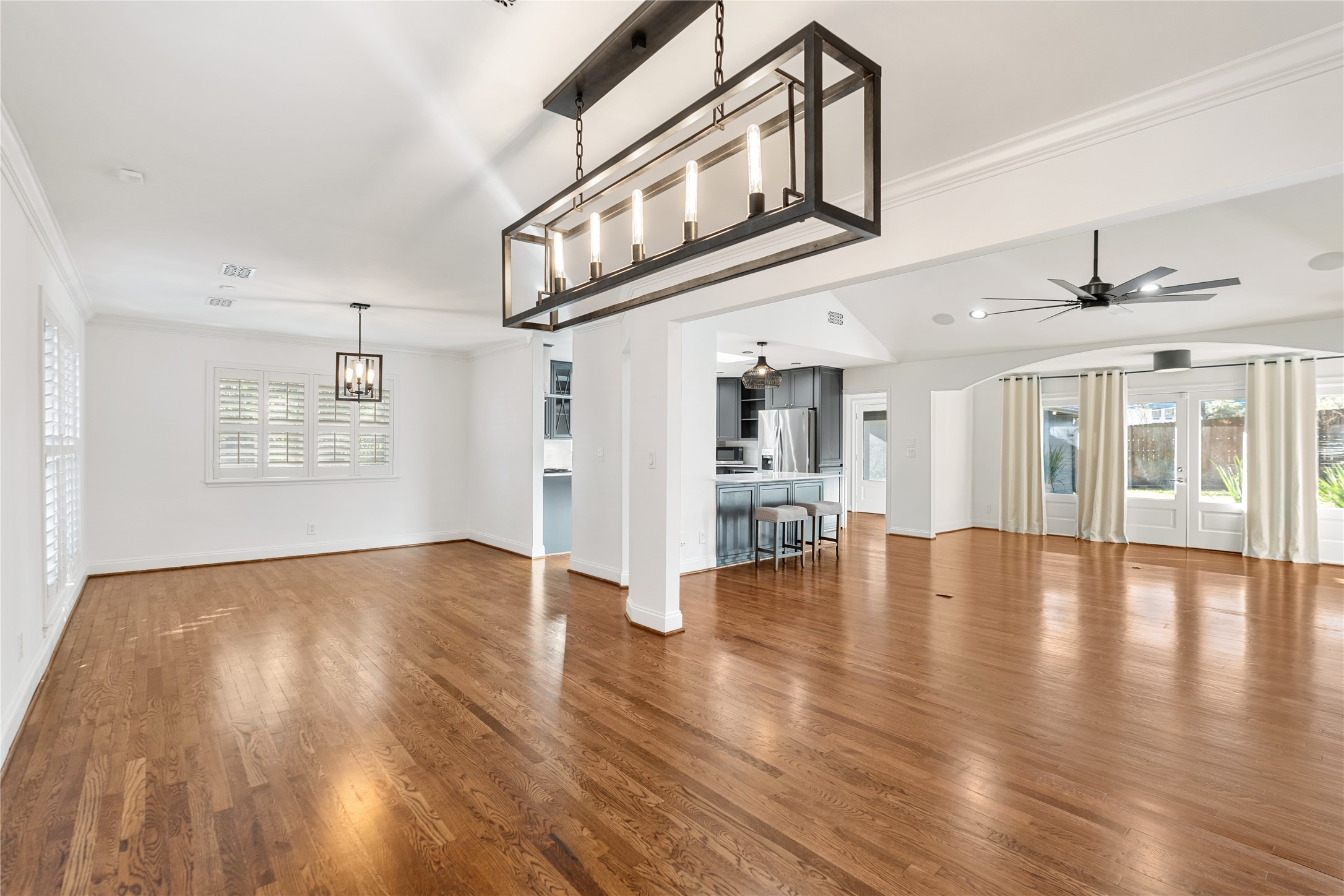 3625 Ascot Lane Houston, TX 77018 - Photo 5 of 38