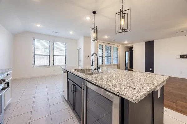 $2,795 | 1644 Pegasus Drive, Forney, TX 75126