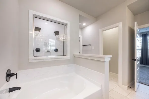 $2,795 | 1644 Pegasus Drive, Forney, TX 75126
