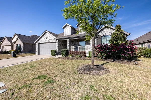 $2,795 | 1644 Pegasus Drive, Forney, TX 75126