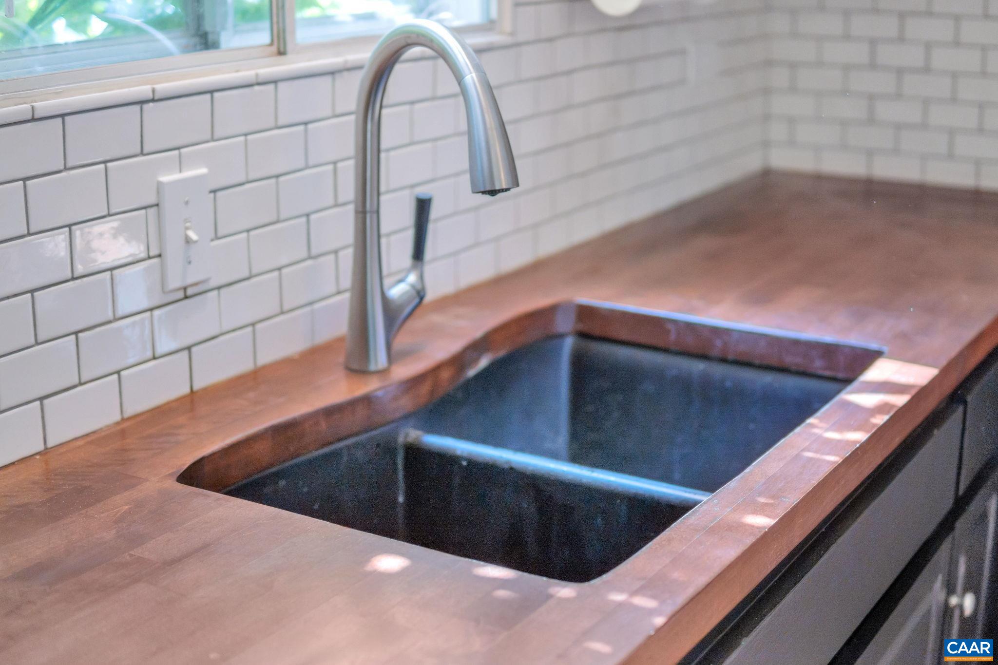 707 Village Road Charlottesville, VA 22903 - Photo 19 of 46