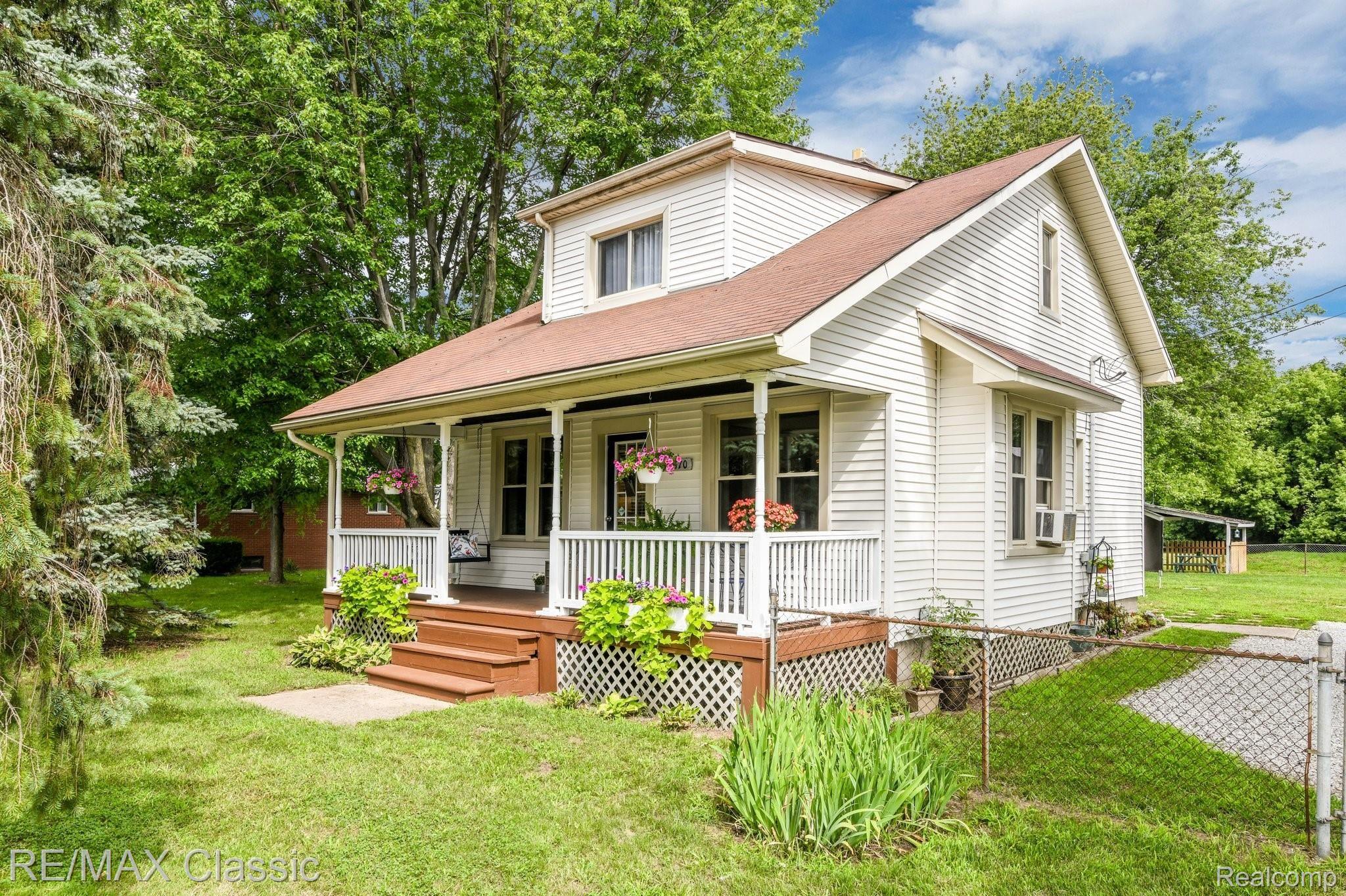 41870 Tyler Road Belleville, MI 48111 - Photo 1 of 25 Front of Home