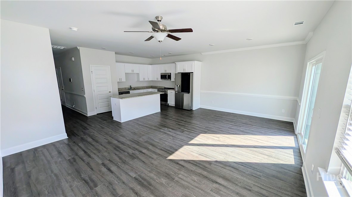 337 Gov Gwinnett Way Pooler, GA 31322 - Photo 3 of 8
