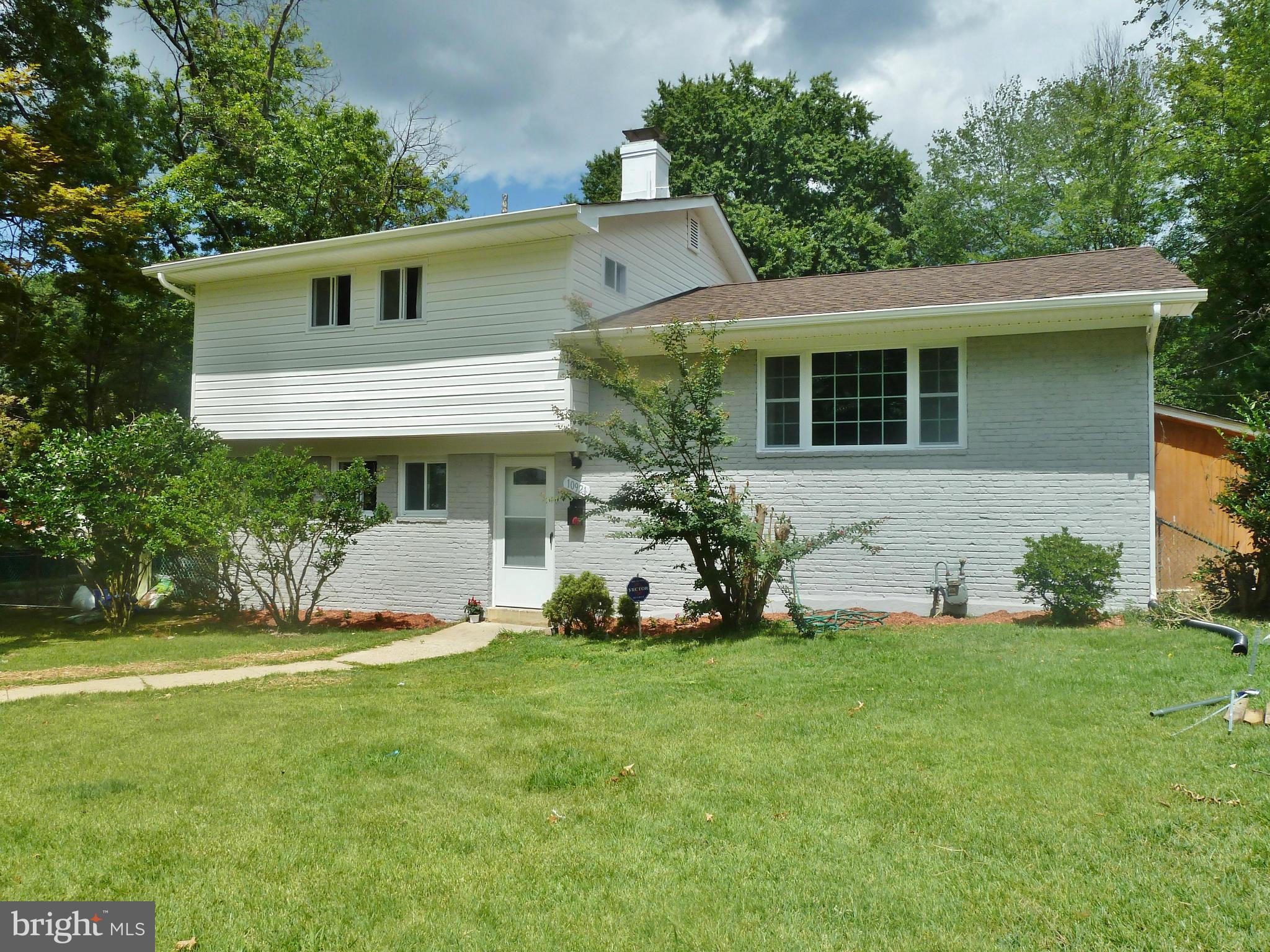 10921 Breewood Road Silver Spring, MD 20901 - Photo 3 of 30 Exterior (Front)