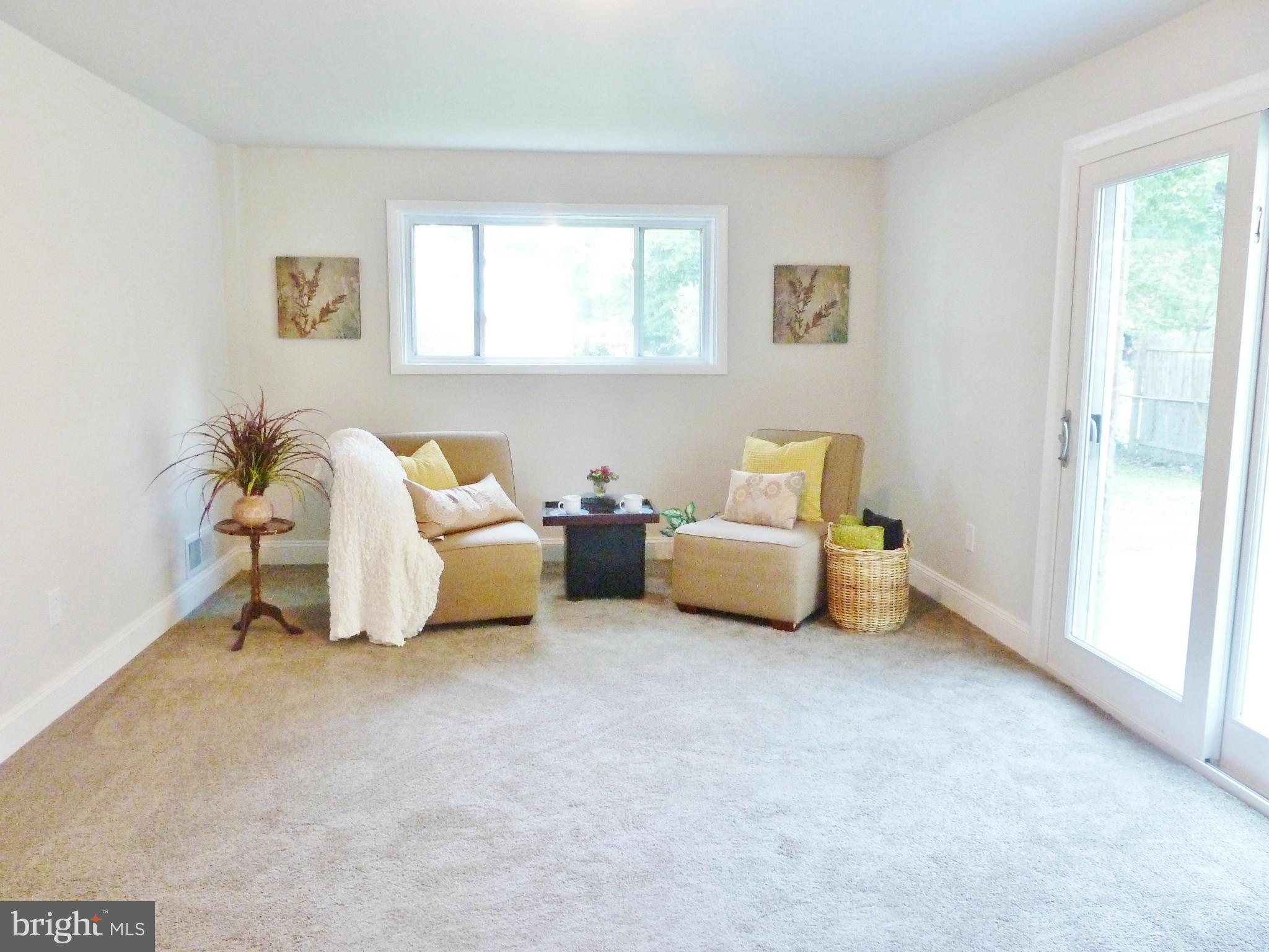 10921 Breewood Road Silver Spring, MD 20901 - Photo 21 of 30 FAMILY ROOM