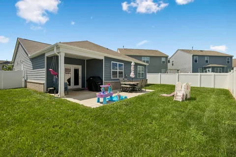 $389,900 | 2013 Tate Farm Lane, White House, TN 37188