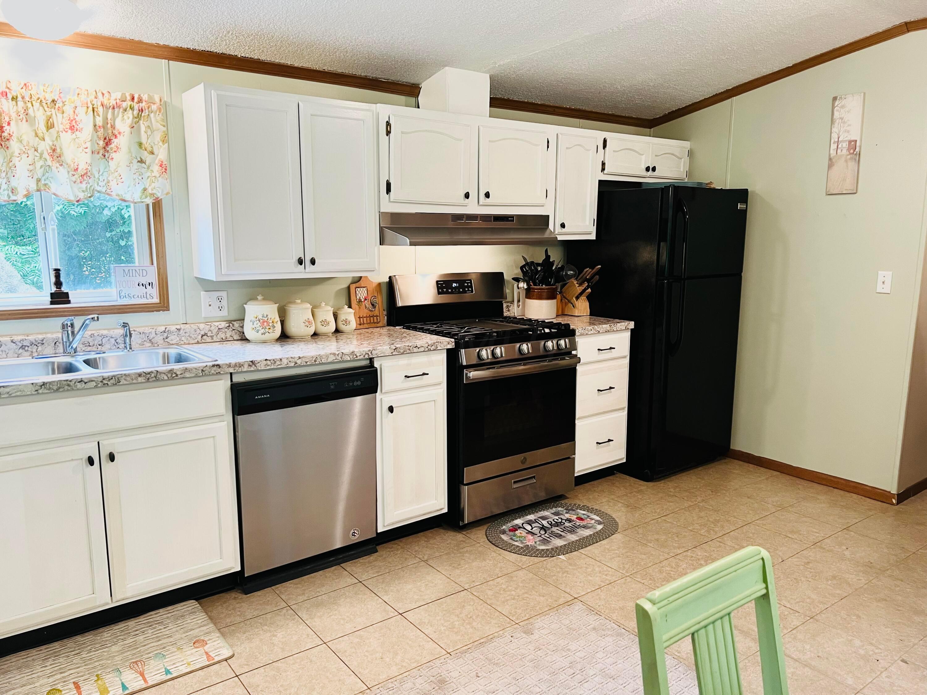 36362 Lime Bank Road Logan, OH 43138 - Photo 8 of 47 Updated bright kitchen