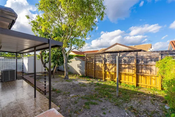 $3,500 | 14755 Southwest 82nd Terrace, Miami, FL 33193