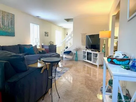 $448,900 | 112 Birchwood Road, Coram, NY 11727