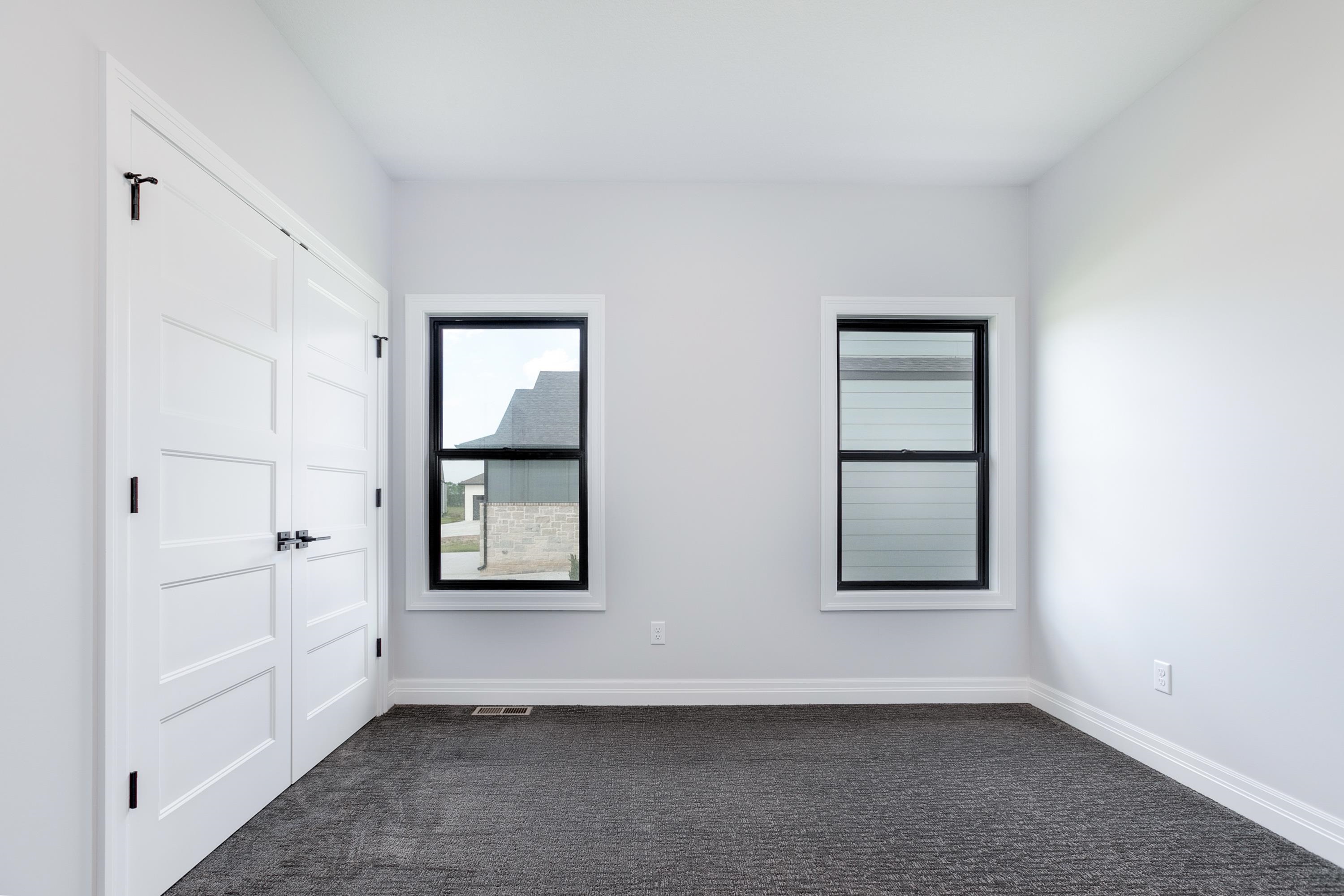 5833 North Edwards Street Wichita, KS 67204 - Photo 27 of 36