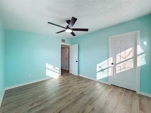 $329,975 | 6827 Sanderling Lane, Hudson, FL 34667