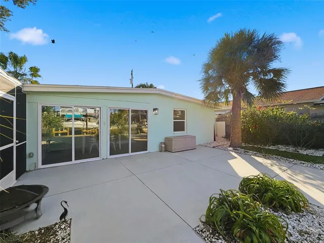 $329,975 | 6827 Sanderling Lane, Hudson, FL 34667