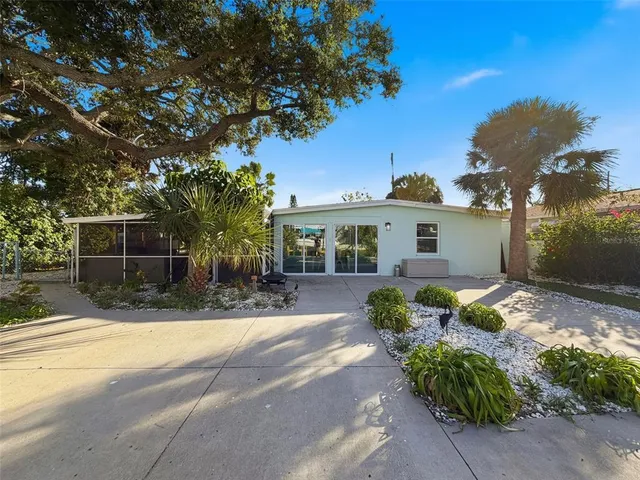 $329,975 | 6827 Sanderling Lane, Hudson, FL 34667