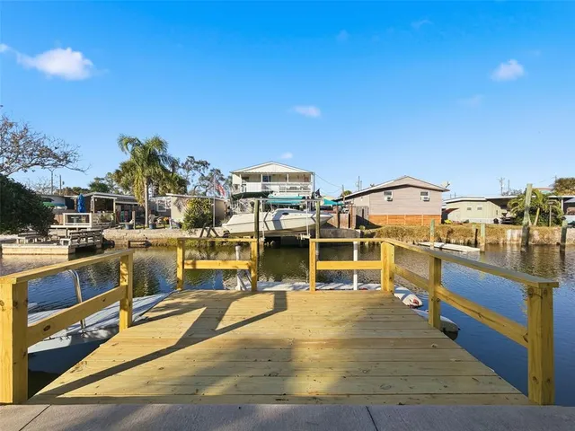 $329,975 | 6827 Sanderling Lane, Hudson, FL 34667