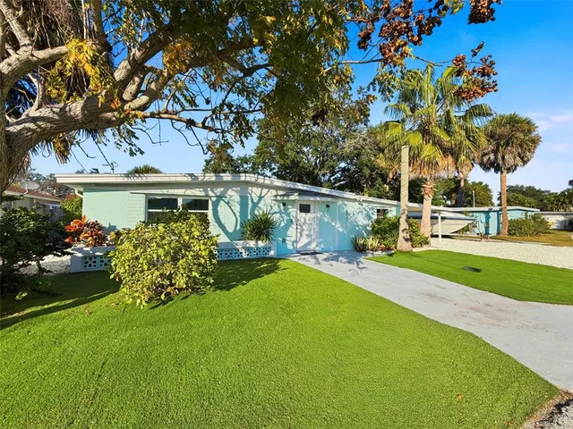 $329,975 | 6827 Sanderling Lane, Hudson, FL 34667