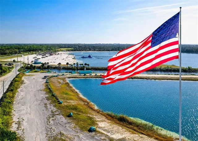 $329,975 | 6827 Sanderling Lane, Hudson, FL 34667