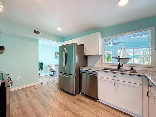 $329,975 | 6827 Sanderling Lane, Hudson, FL 34667