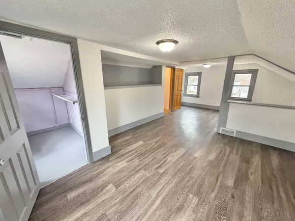 $209,900 | 8083 South Green Street, Grand Detour, IL 61021