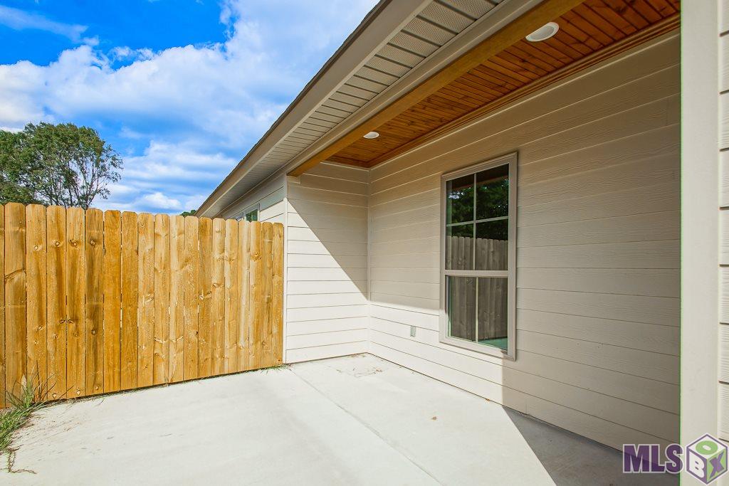 9017 Lockhart Road, Unit 7D Denham Springs, LA 70726 - Photo 22 of 23