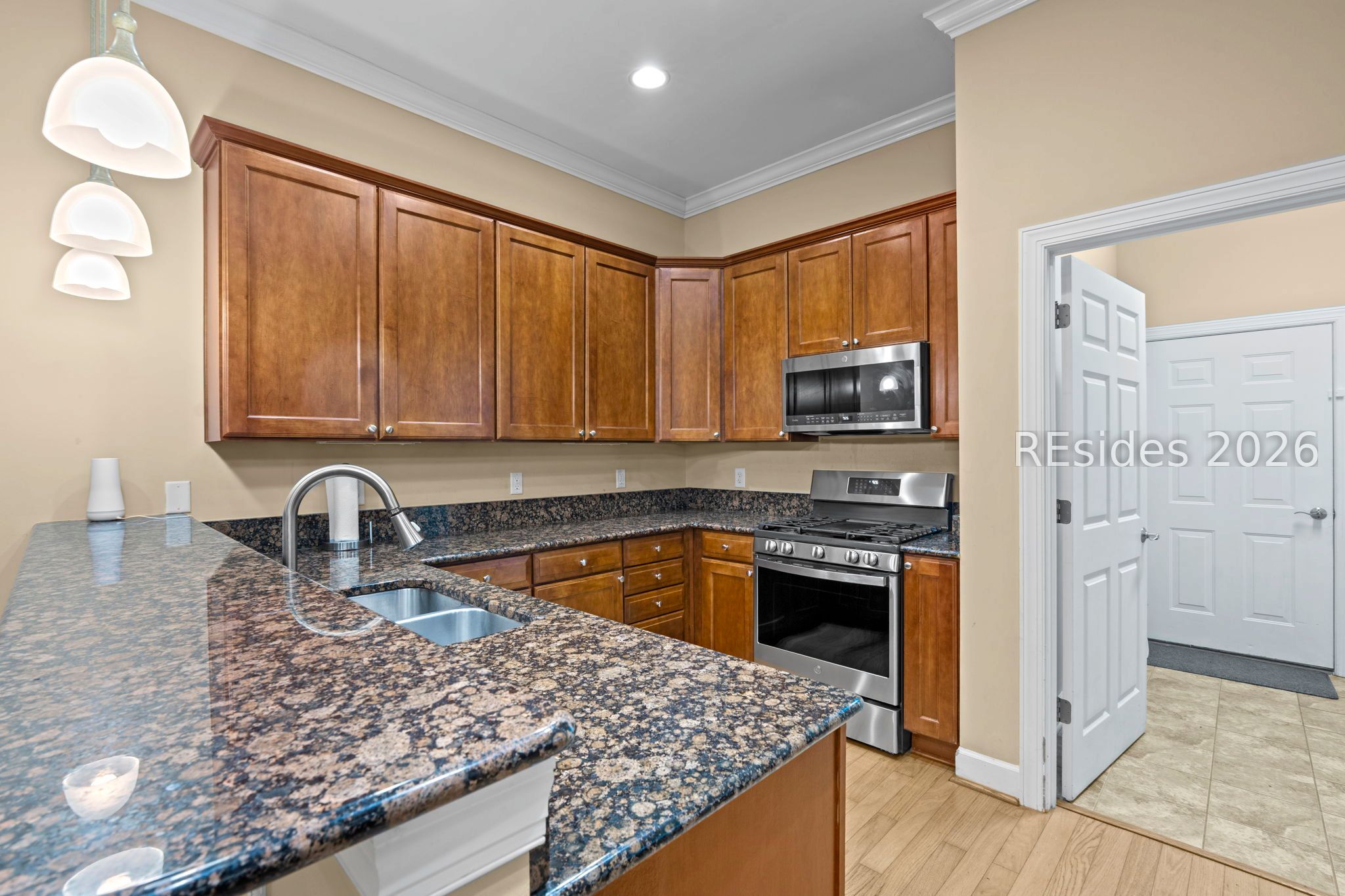 29 Augustine Road Bluffton, SC 29910 - Photo 12 of 47
