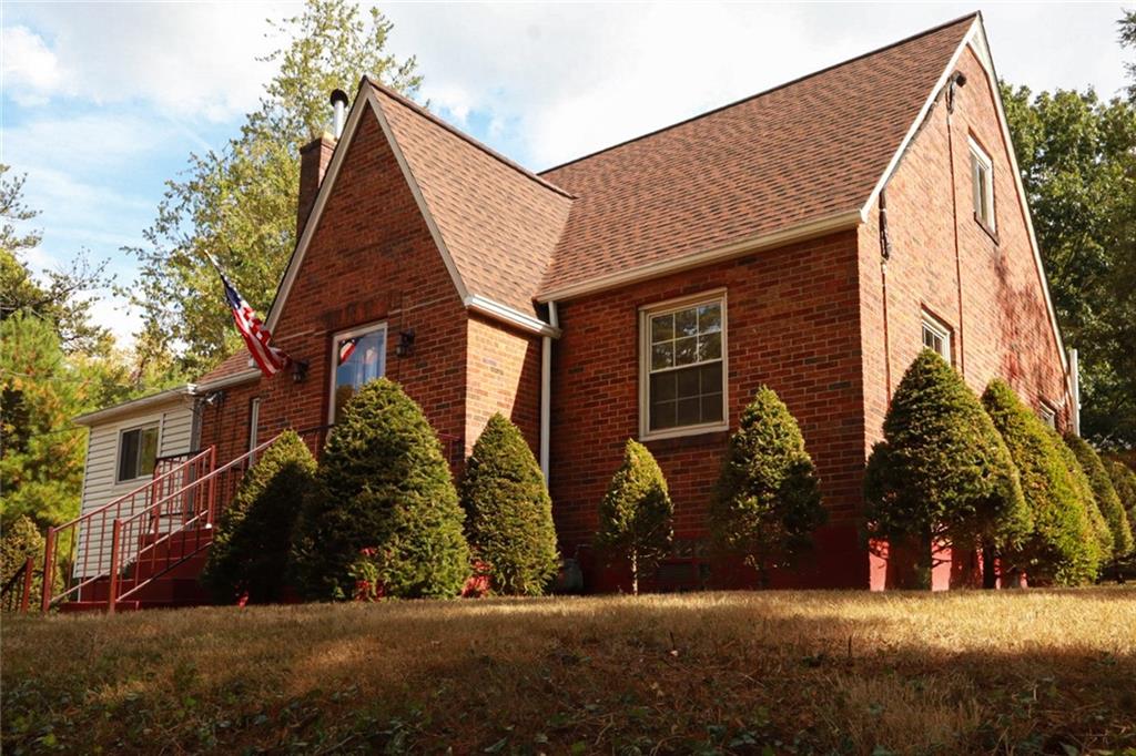 Welcome to 345 Siebert Road.