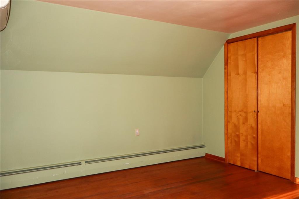 345 Siebert Road Pittsburgh, PA 15237 - Photo 28 of 43 2nd Flr BR 15 x 13, double closet