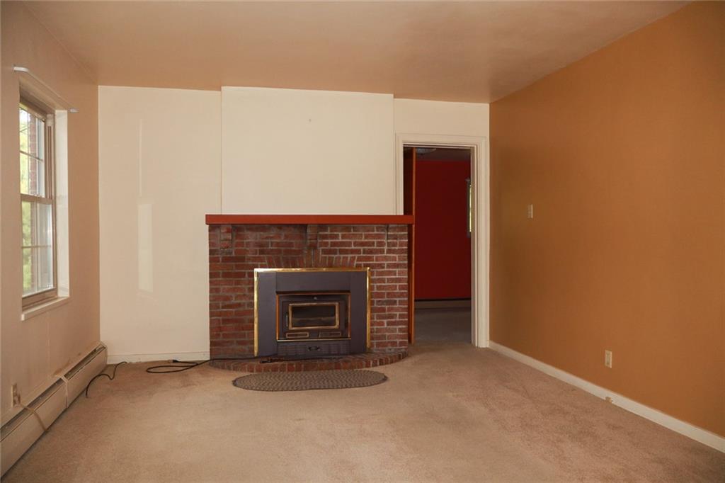 345 Siebert Road Pittsburgh, PA 15237 - Photo 6 of 43 18X12, wood stove insert in FP, w/w carpeting
